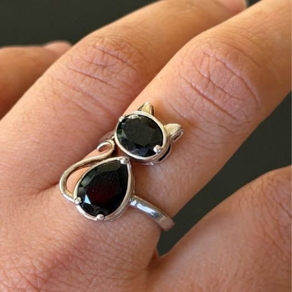 Sterling Silver Black Spinel Cat Ring Size 6